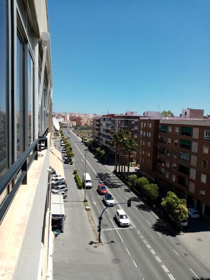 Apartamento Con Buena Vista Apartment Torrevieja Exterior photo